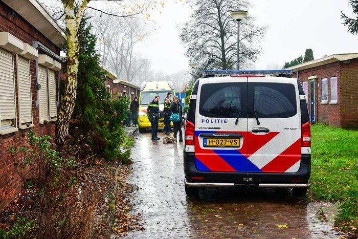 Persoon neergestoken in woning