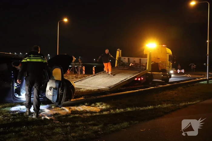 Auto verwoest door brand
