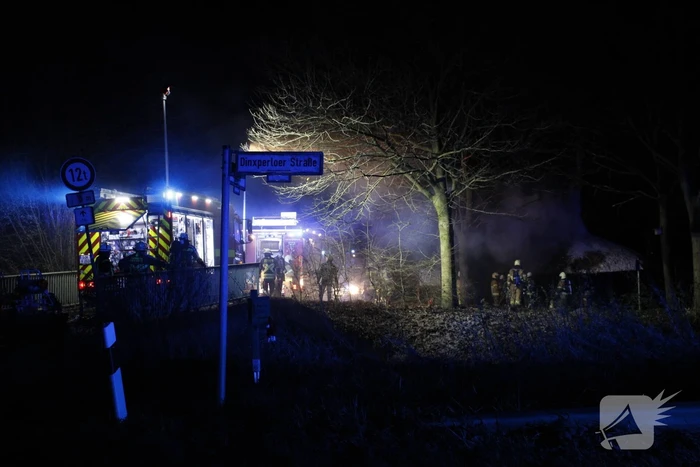 Grote brandweerinzet door brand in schuur