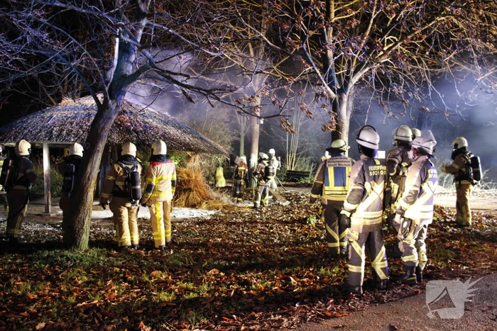 Grote brandweerinzet door brand in schuur