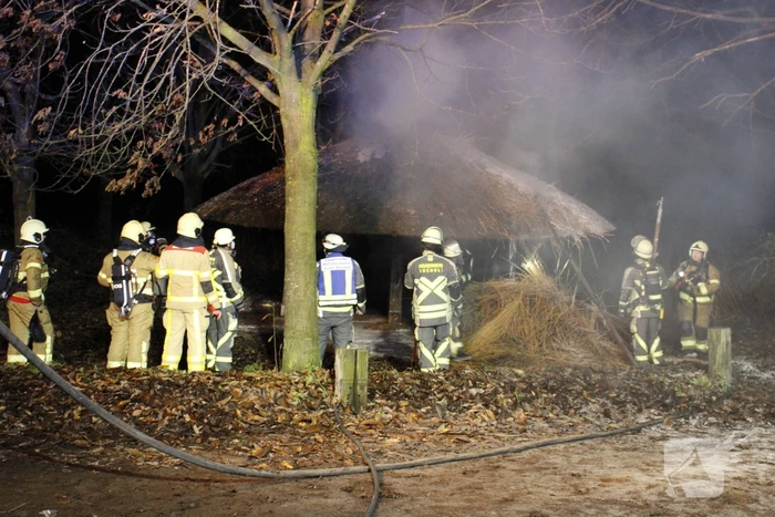 Grote brandweerinzet door brand in schuur