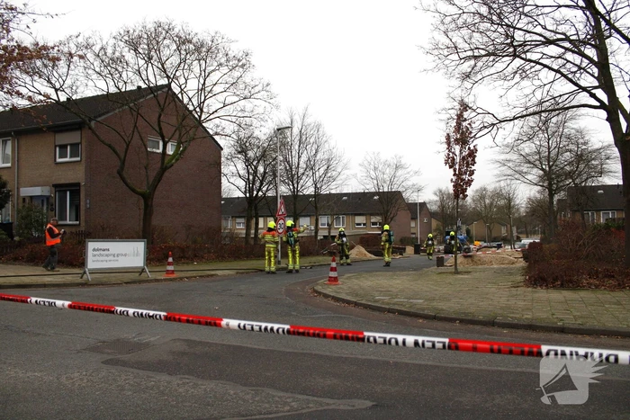 Straat afgesloten na sterke gaslucht