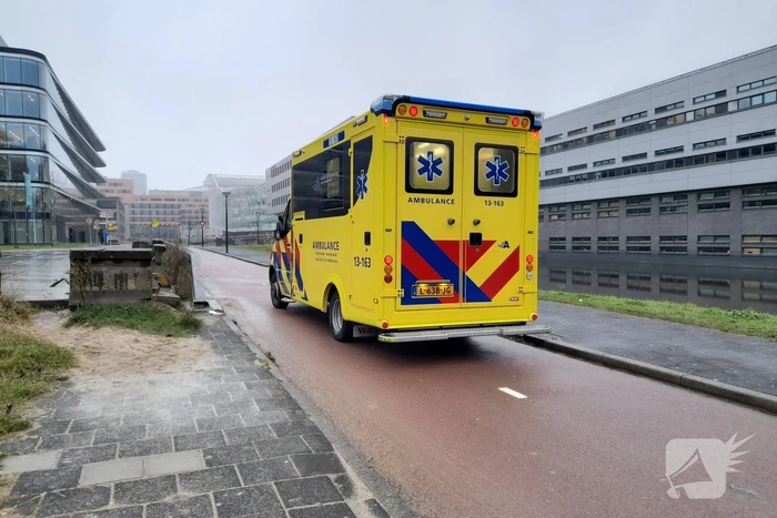 Fietser gaat onderuit en raakt gewond