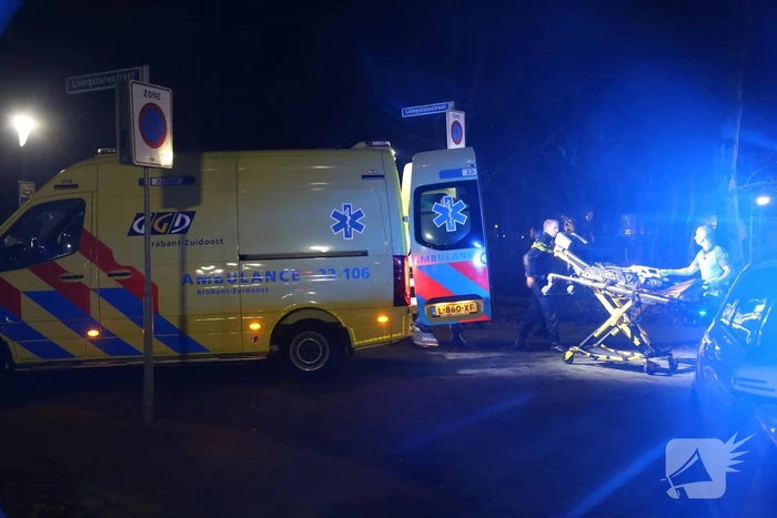 Personenauto in botsing met voetganger