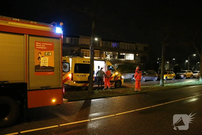 Traumateam assisteert bij incident in woning