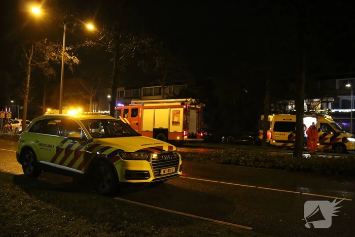 Traumateam assisteert bij incident in woning
