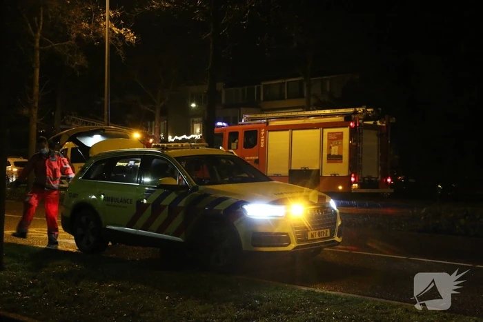 Traumateam assisteert bij incident in woning