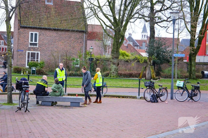 Jongeman op fiets gewond na verkeersongeval
