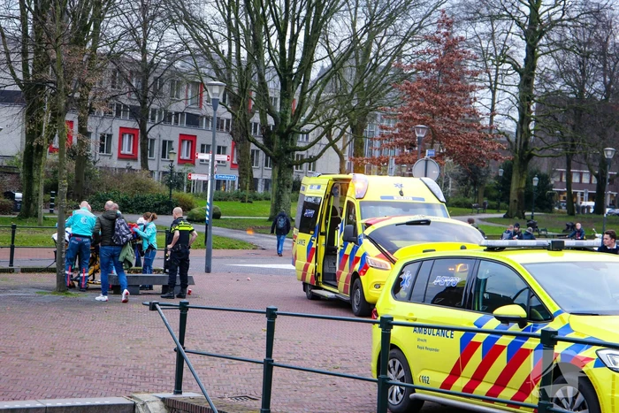 Jongeman op fiets gewond na verkeersongeval