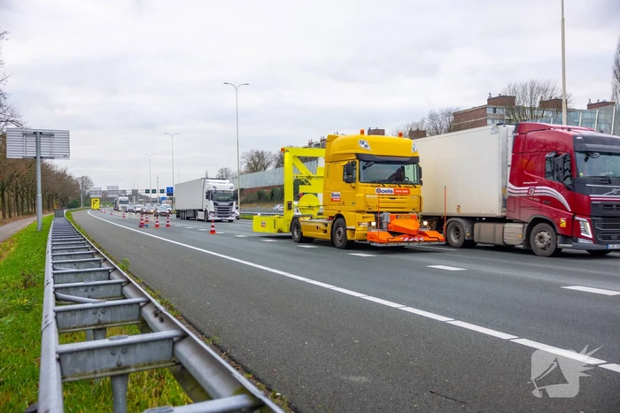 Lange files vanwege aanrijding op snelweg