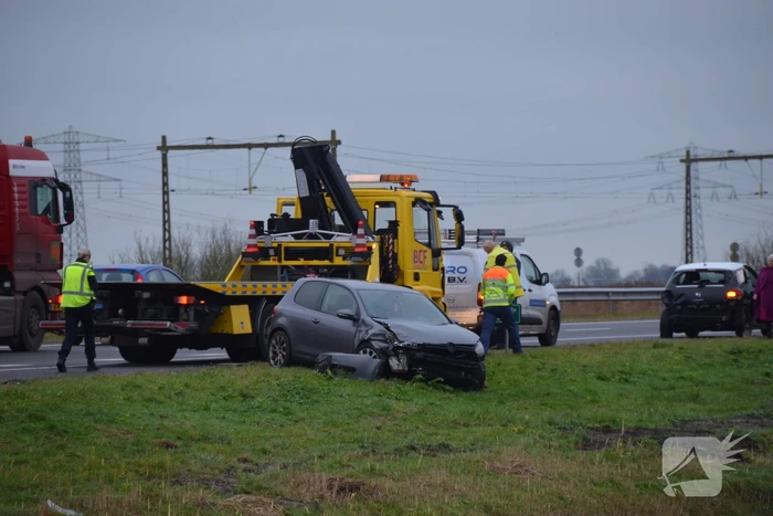 Flinke schade bij aanrijding tussen auto's