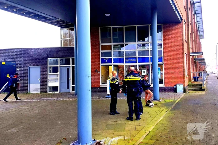 Politie doet onderzoek naar overval
