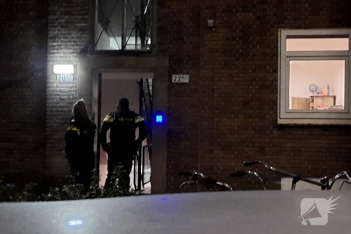 Politie doet inval in woning na overval