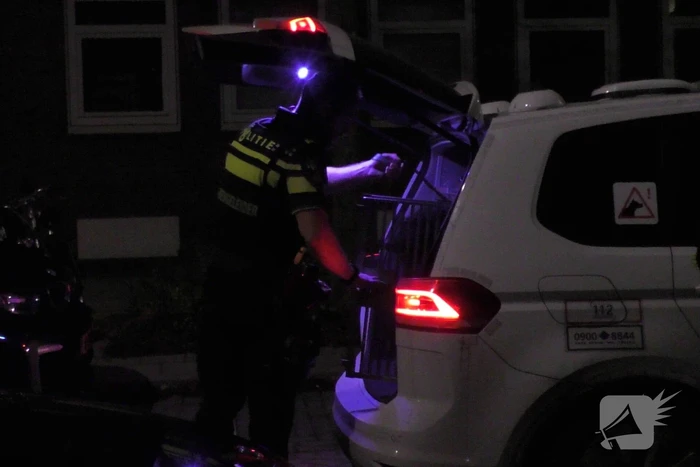 Politie doet inval in woning na overval