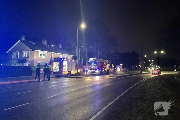 Brand in schoorsteen van woning