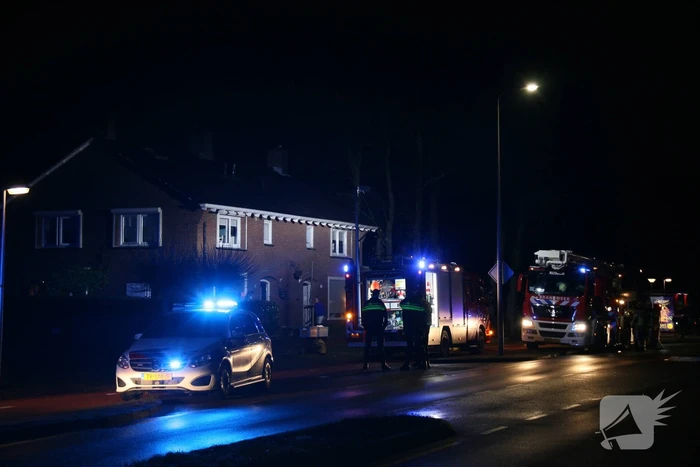 Brand in schoorsteen van woning