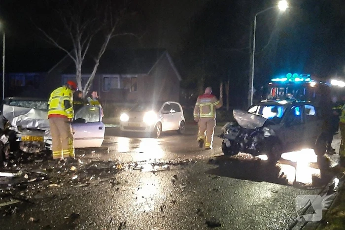 Flinke ravage na frontale aanrijding