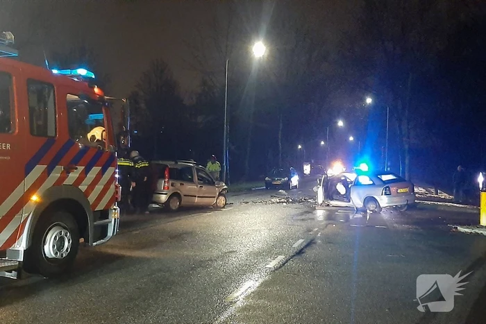 Flinke ravage na frontale aanrijding