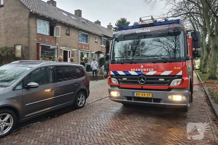 Persoon gewond na brand in woning