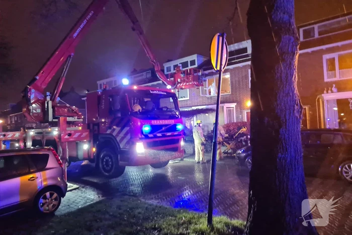 Gewonde bij steekincident in woning