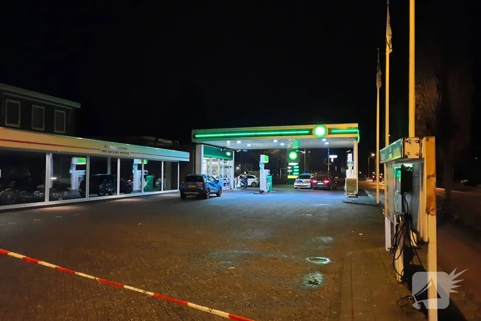 Politie doet onderzoek naar overval op tankstation
