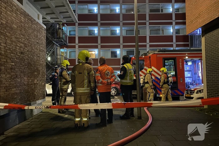Kind gewond bij grote brand in flat