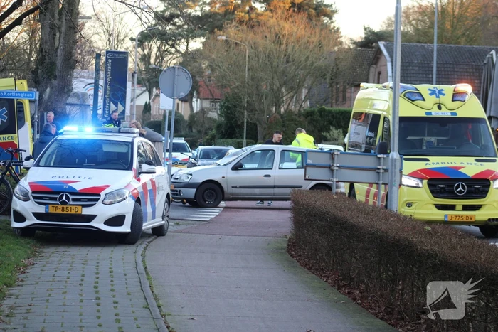 Fietser gewond door ongeval op kruising met personenauto
