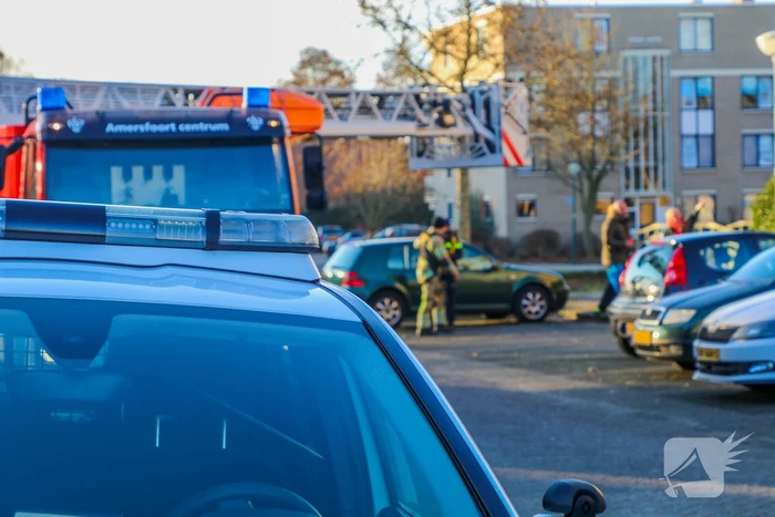 Politie doet onderzoek in appartement