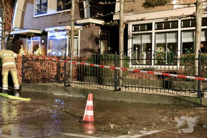 Enorme vlammen bij brand in schuur