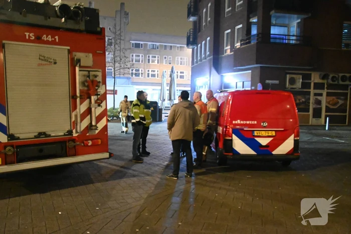 Elektrische fiets vliegt in brand tijdens opladen in woning