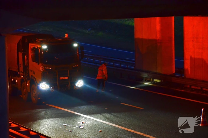 Meerder voertuigen betrokken bij botsing onder Aquaduct