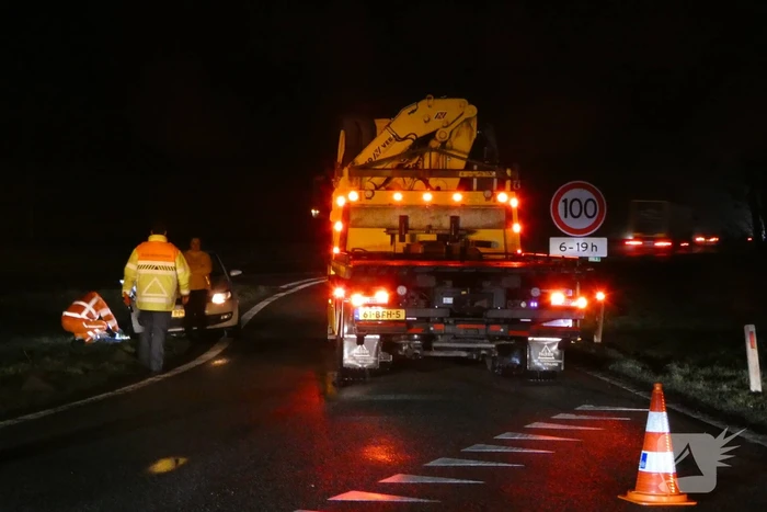 Bestuurster rijdt schade na pech