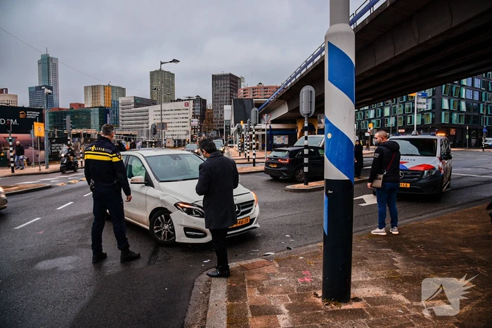 Flinke schade bij aanrijding op kruising