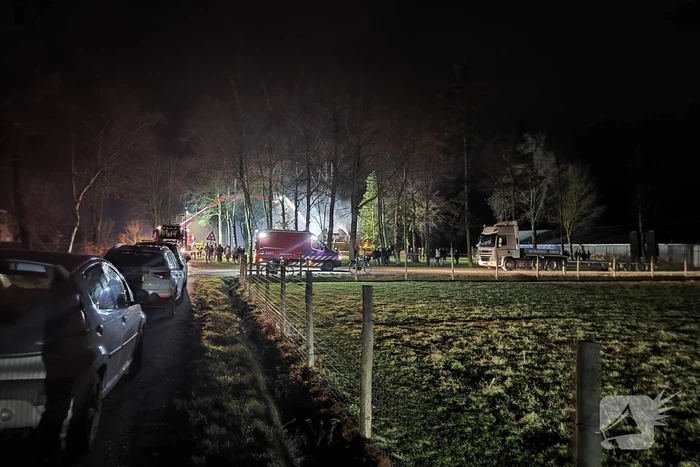 Uitslaande brand in leegstaande woning