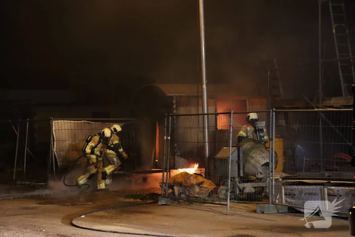 Bouwkeet verwoest door brand