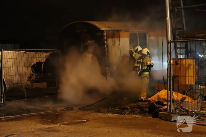 Bouwkeet verwoest door brand