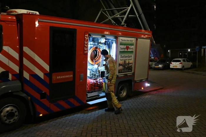20 woningen zonder water na gesprongen leiding
