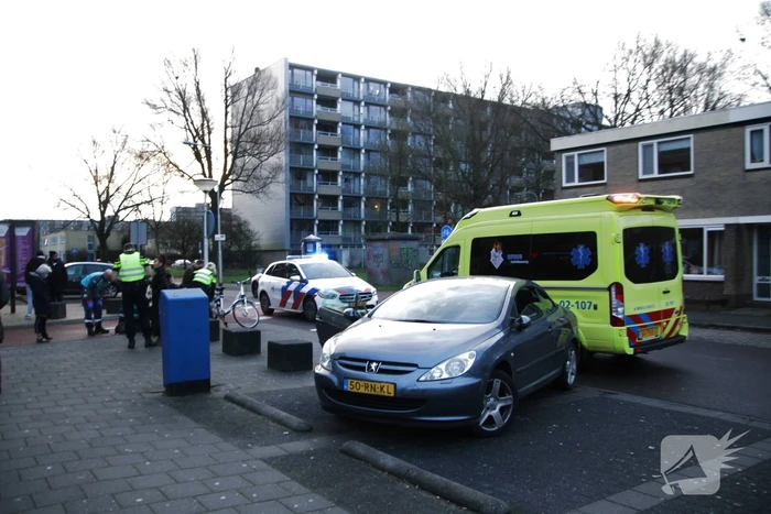 Fietser gewond bij aanrijding met auto