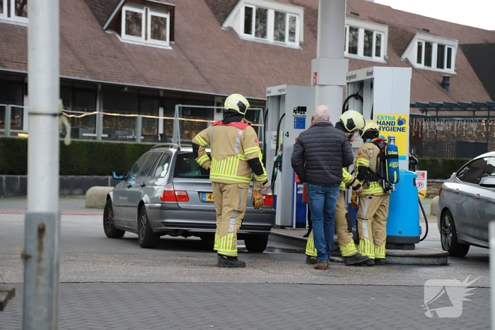 Auto lekt brandstof na tankbeurt
