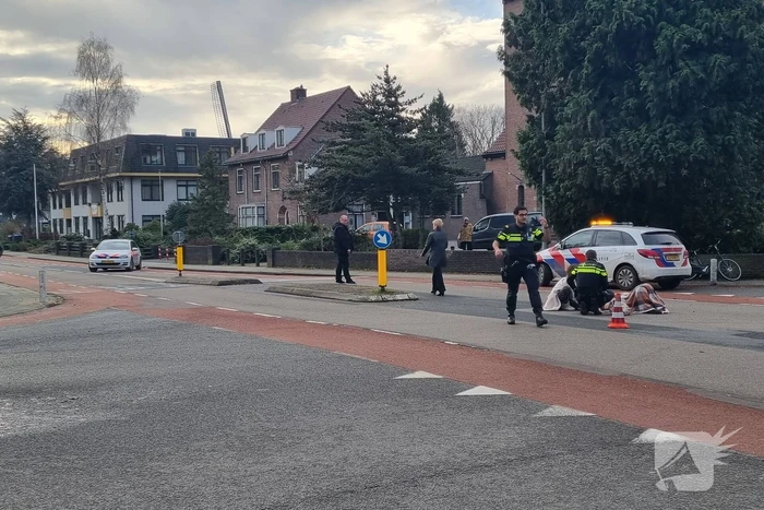 Fietser gewond bij aanrijding met auto
