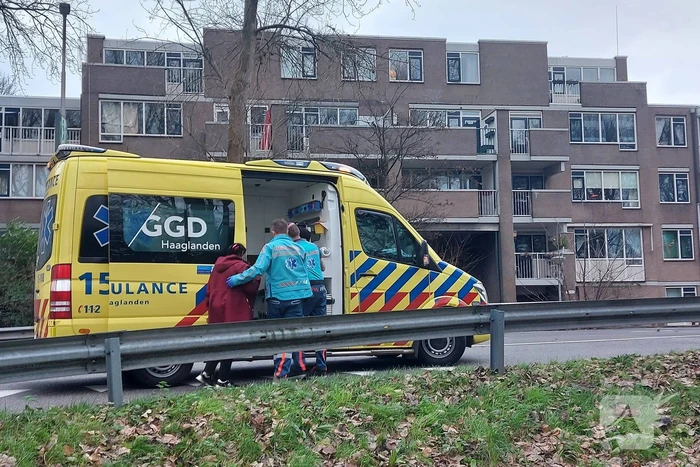 Kop-staartbotsing tussen auto en lesauto