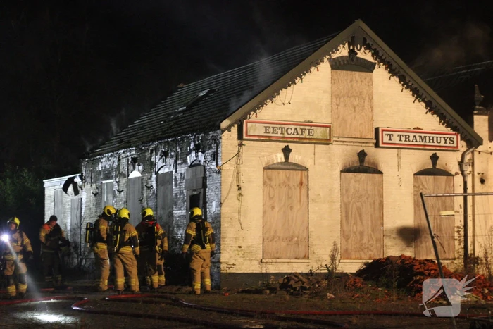 Veel rookontwikkeling bij brand in voormalig eetcafé 'T Tramhuys