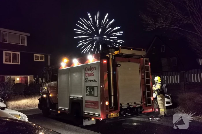 Kliko in brand achter woning