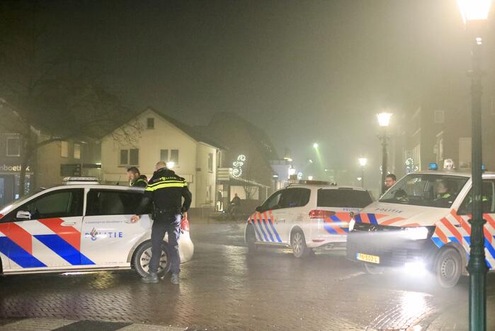 Twee jongemannen aangehouden na niet opvolgen maatregelen