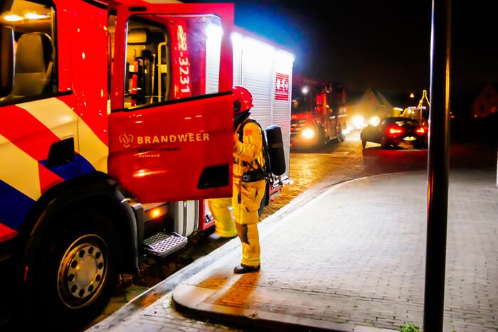 Deur opgebroken vanwege vlam in de pan