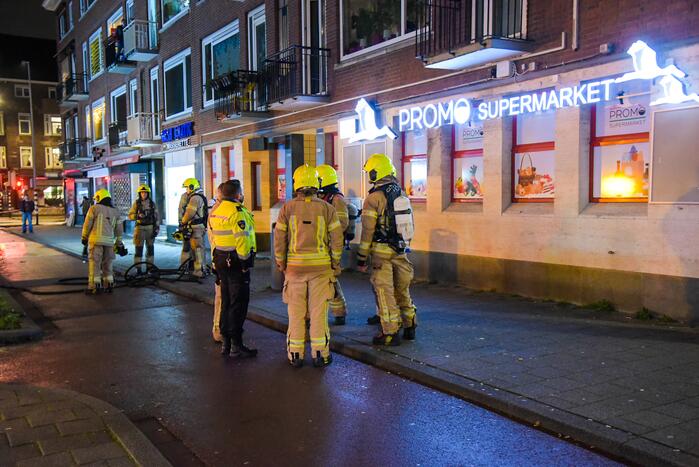 Bewoner ademt rook in bij keukenbrand