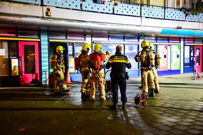 Brand na explosie in winkelpand