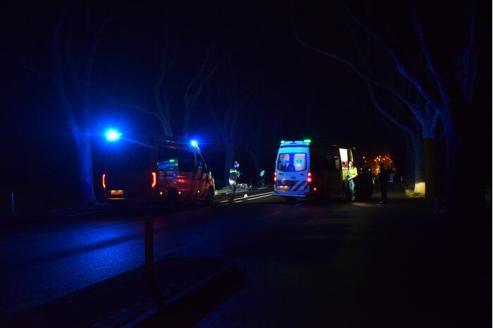 Scooterrijder ernstig gewond bij aanrijding met auto