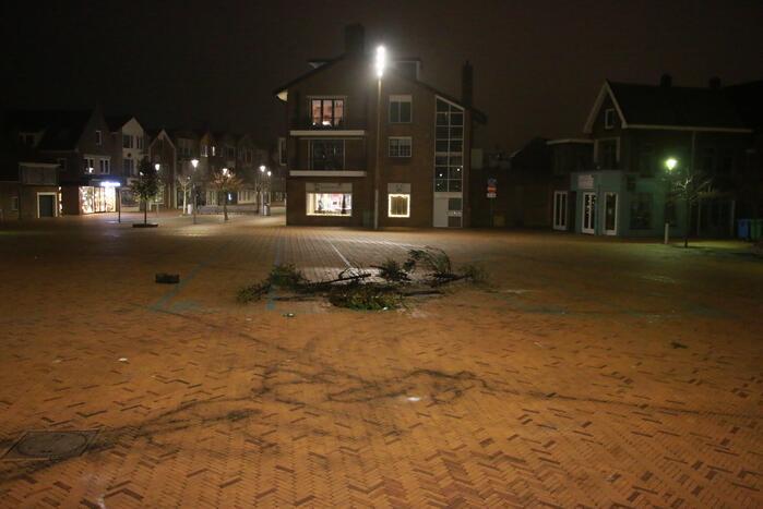 Onrustige nacht door jongeren