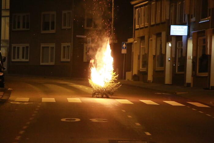 Onrustige nacht door jongeren